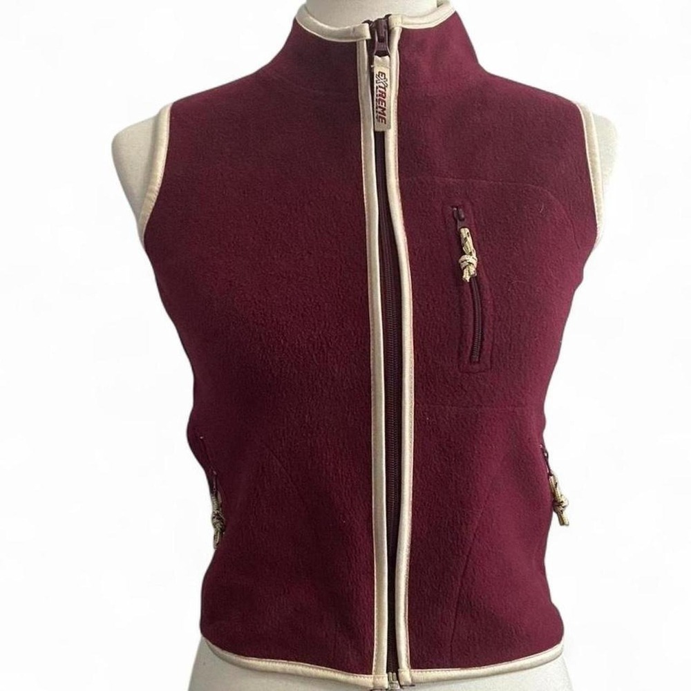 Vintage sleeveless vest